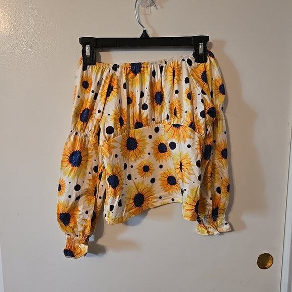 YELLOW SUNFLOWER RUFFLE GIRL TOP - Picture 2 of 4